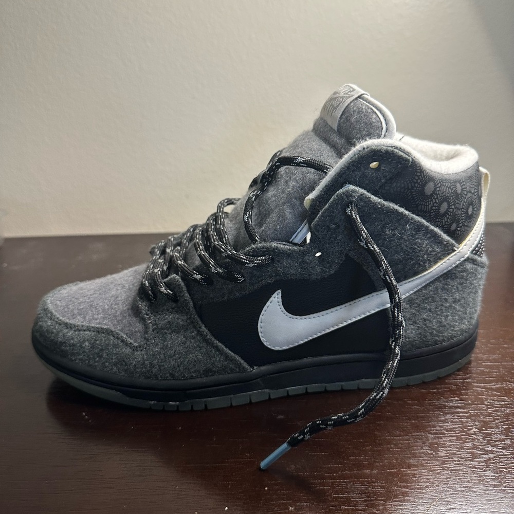 Sneaker
